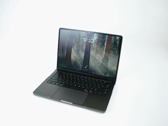 14" M4, 16GB, 1TB SSD, 13 battery cycles