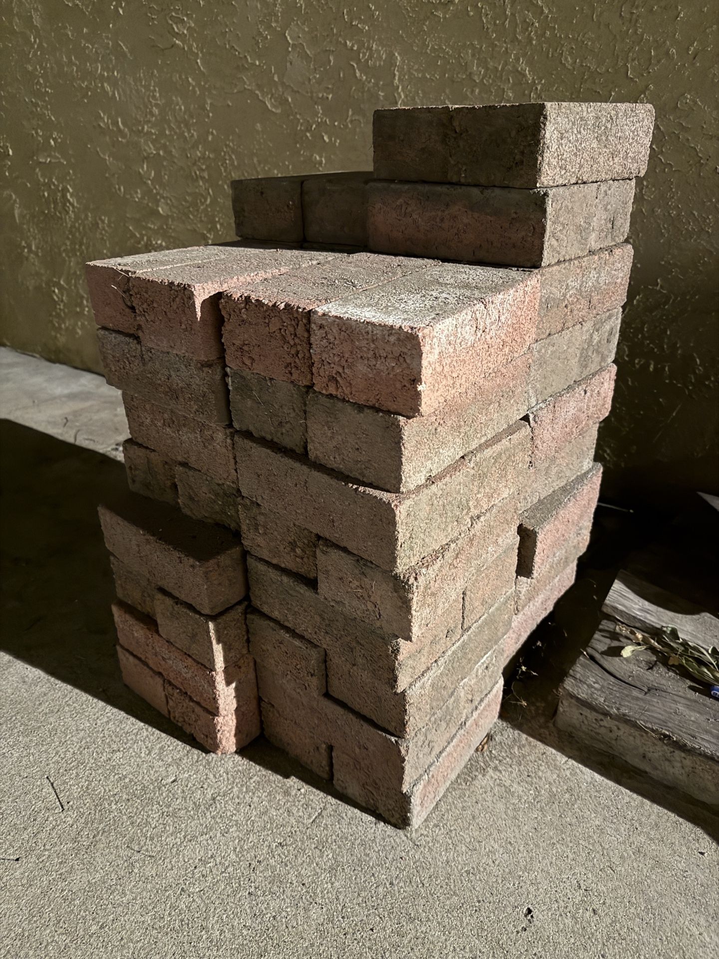 Free Bricks