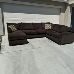 *Free Delivery*  Brown Three Piece Sectional 