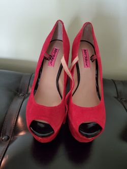 Betsey Johnson heel shoes