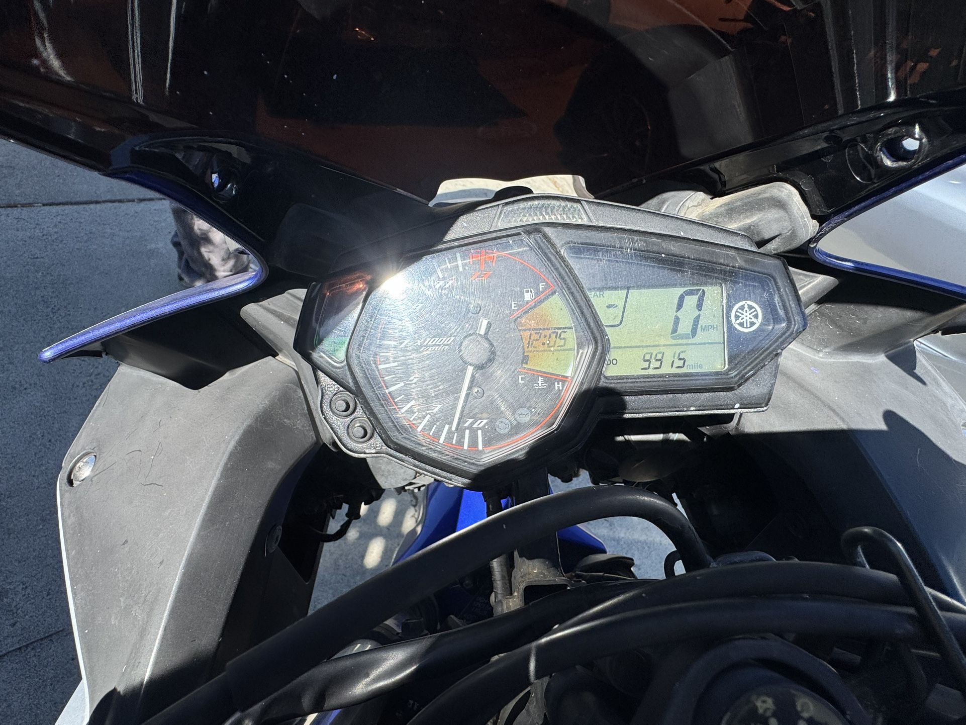 2015 Yamaha R3