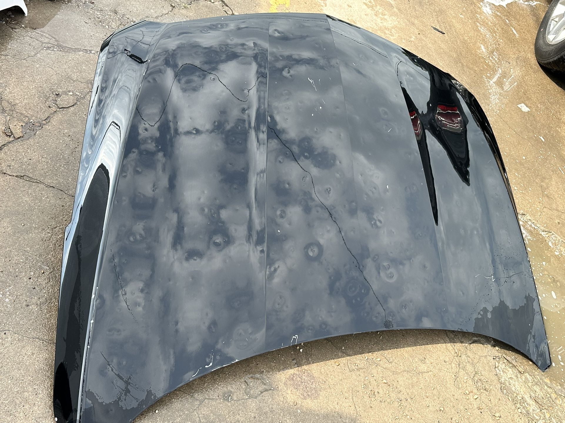 2017-2021 Cadillac XT5 Hood