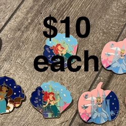 Disney Pins 