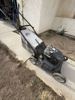 Lawnmower 