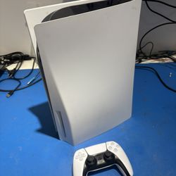 Ps5 1TB & Controller 