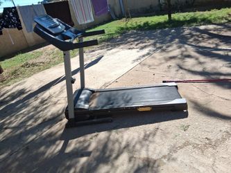 Gold’s gym treadmill 430i