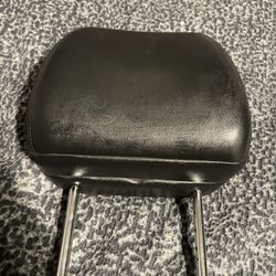 G37/g35 Headrest