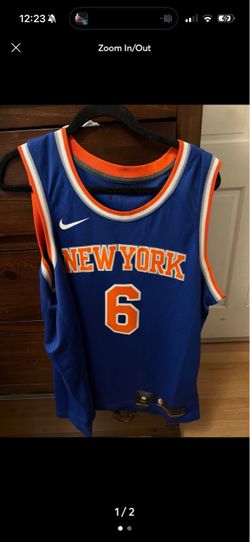 Men’s New York Knicks Jersey!!