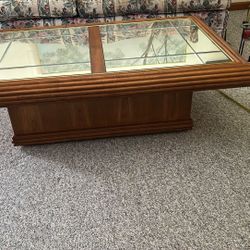 Mirrored Top Coffe Table