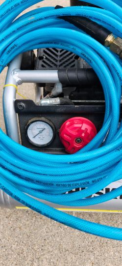 Husky air compressor with hose