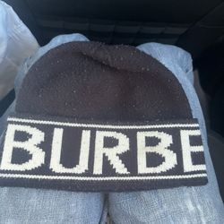 Burberry Beanie 