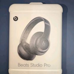 Beats Studio Pro