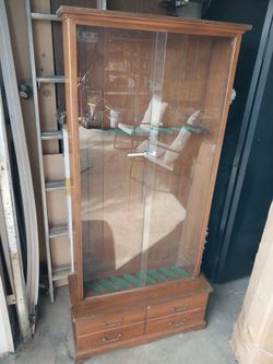 Gun cabinet