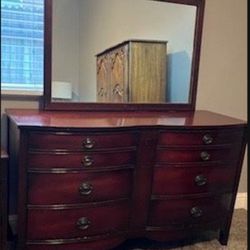 Vintage Dixie Six Drawer Serpentine Dresser With Mirror 