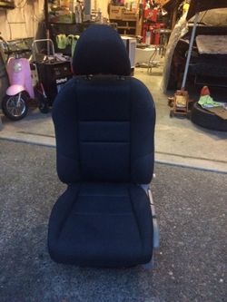 2010 Honda Insight hybrid seat