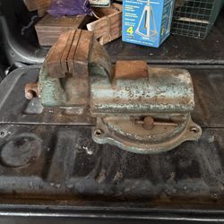 Heavy duty vice