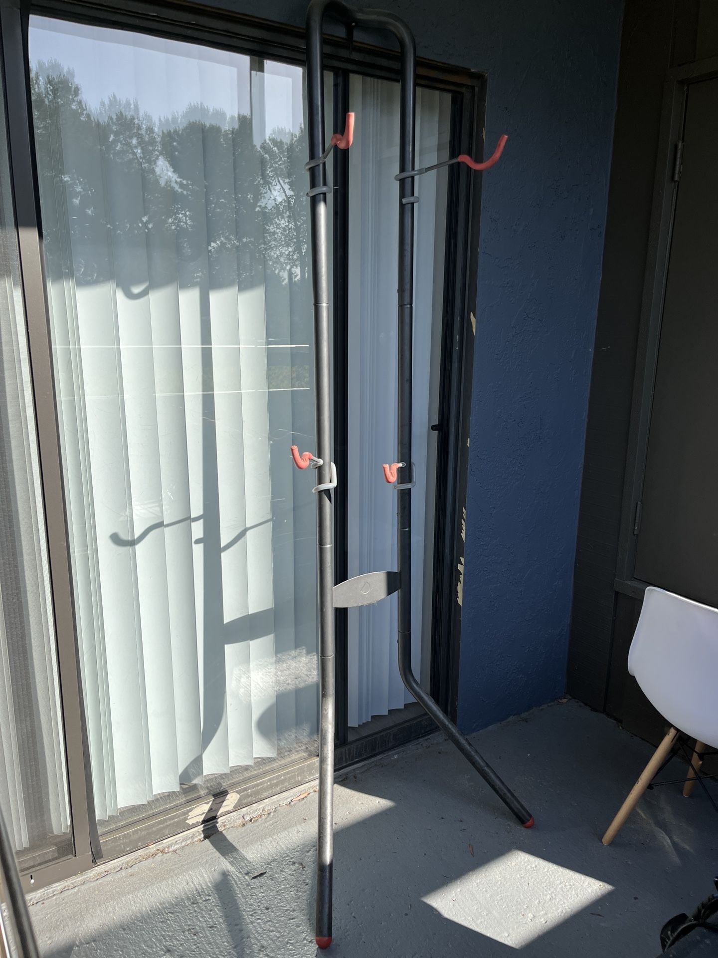 Freestanding 2 Bike Rack