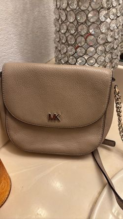 Crossbody cream / gray color