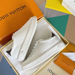 LV Women’s Sneaker With Box 2026 New