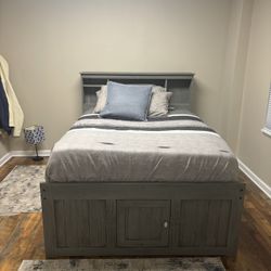 Versa Bedroom Set