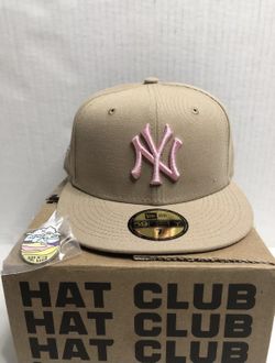 Hat Club Exclusive . Sandstorm Yankees Fitted Size 7