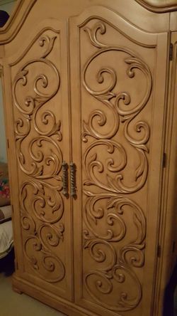 Bedroom set Kingsize bed, Armoire, 2 Marble top Nightstands 4 pcs📌