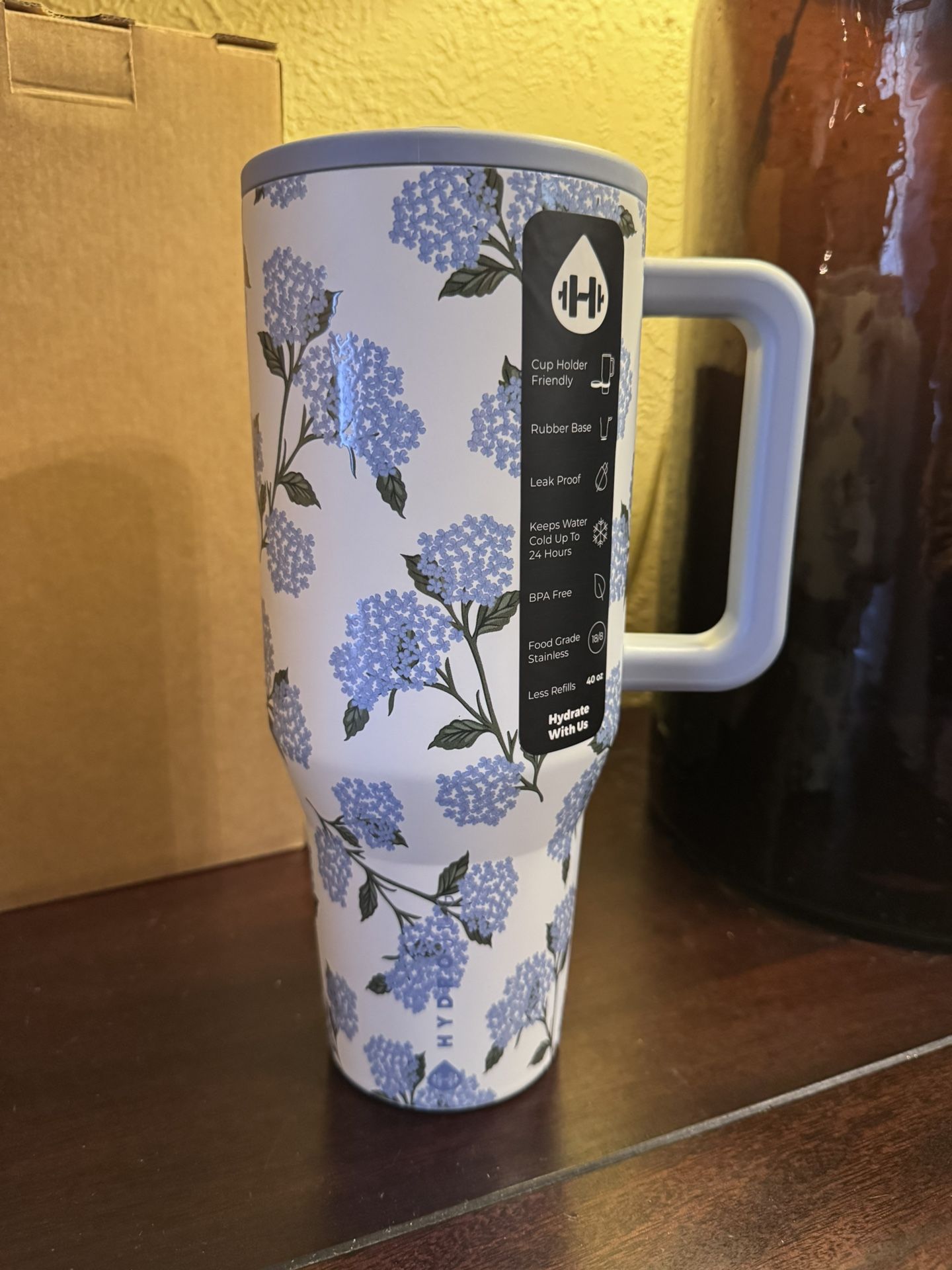 Brand New 40oz Hydrojug - Hydrangea 