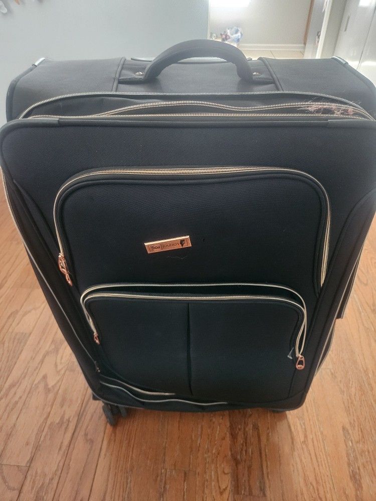 London Fog Suitcase 