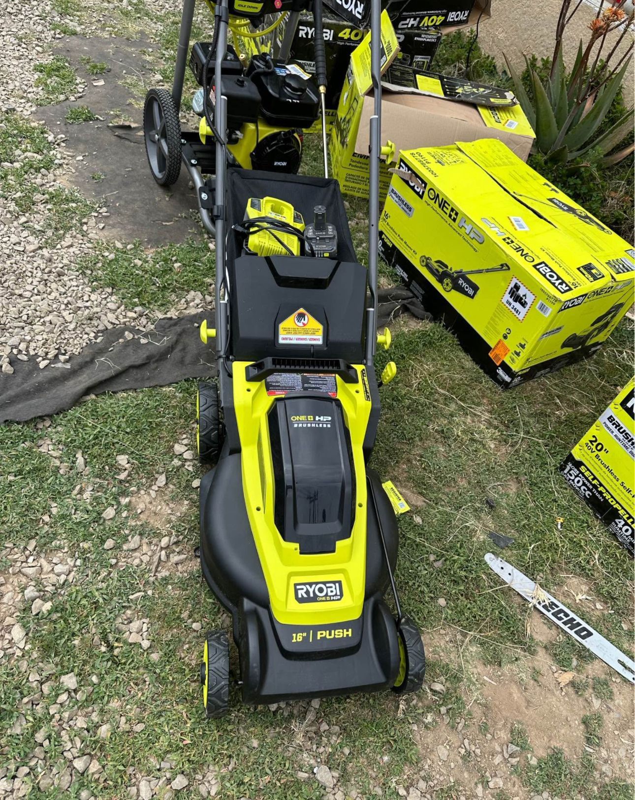 Ryobi ONE+ HP 18V Brushless 16 in. Cordless Battery Walk Behind Push Lawn Mower with (1) 4.0 Ah Batt