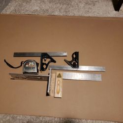 Tools set for carpenters  in perfect condition. 