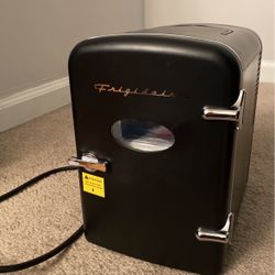 Mini Personal Fridge 