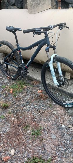 REI Coop 27.5 Disc Mountain Bike M
