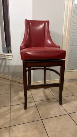 Bar stool