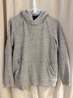 Lululemon Gray Textured Pullover Hoodie and pant set