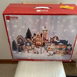 14 Pieces Lighted Ceramic Village Set 