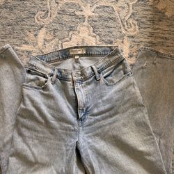 Abercrombie 90’s Straight High Rise Size 29/8’s