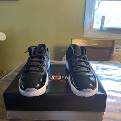 AIR JORDAN 11 LOW SPACE JAM SIZE 13
