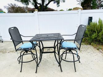 Furniture patio set