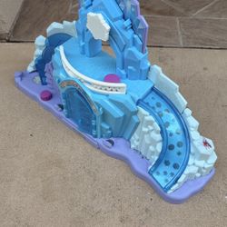 Elsa Toy