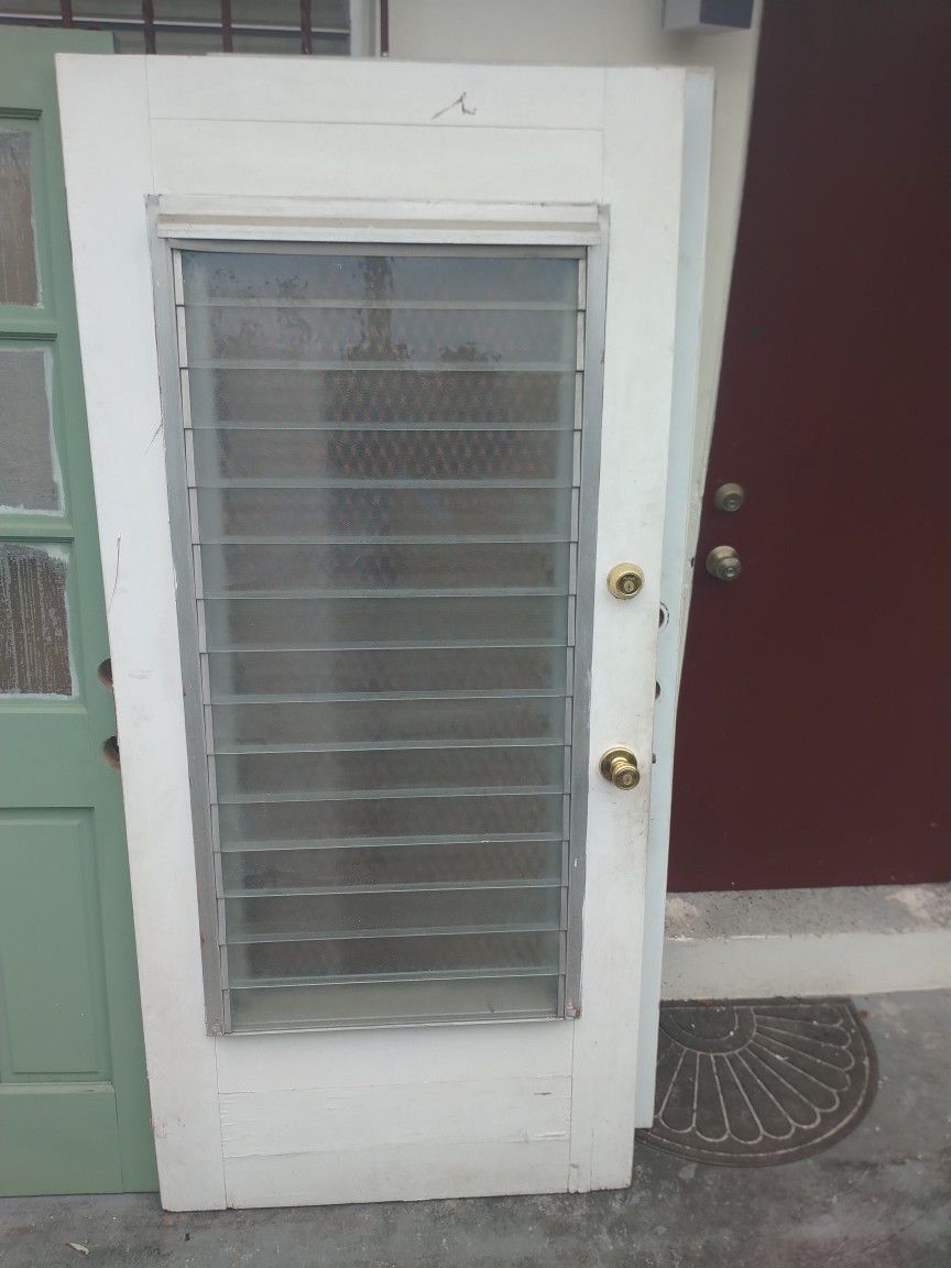Exterior Wood Joulise Roll Out Glass Door Minor Bottom Weathering See Photo 30 X 30 X 79