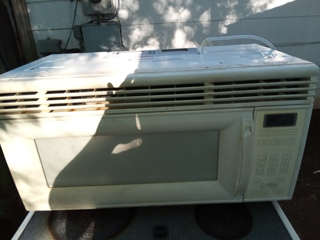 Microwave
