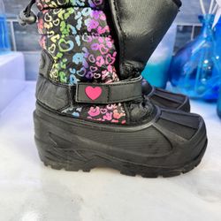 Girl Size 12 Snow Boots 🥾❄️⛄️