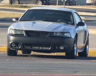 2004 Ford Mustang