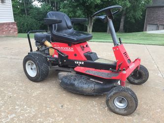 Gravely 1232 riding mower hotsell