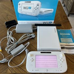 Nintendo Wii U. 100% Complete In Box!