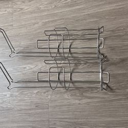 2 Toilet Paper Holders