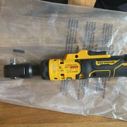 Dewalt 20volt Brushless 3/8 Ratchet 