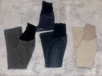 Size Small Maternity Jeans