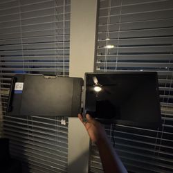 Portable monitor extend