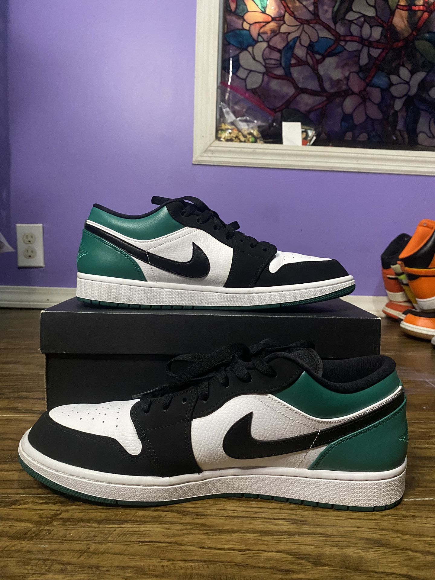 Jordan Low White Black Mystic Green - Main Image